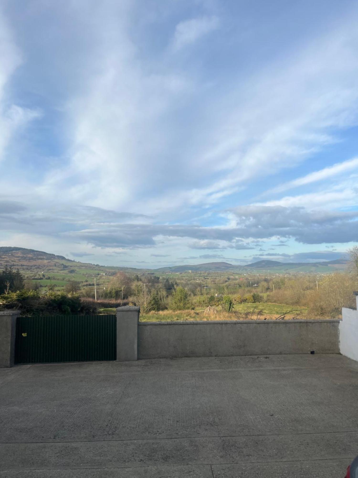 Entire Farmhouse In Tipperary Nenagh Exterior foto